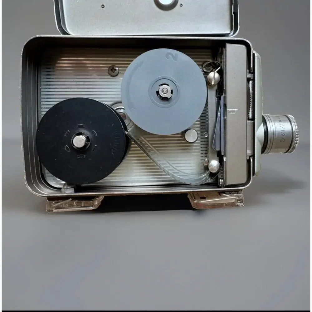 Vintage Kodak Brownie 8mm Movie Camera 13mm f/1.9 Lens 1950s w Manual Reel
